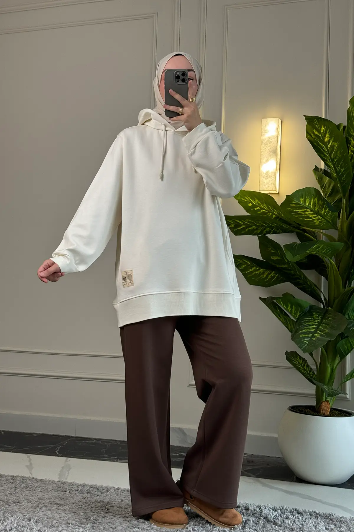 6778 - Şık Rahat Kapüşonlu Modal Kumaş Şardonlu Kadın Uzun Sweatshirt