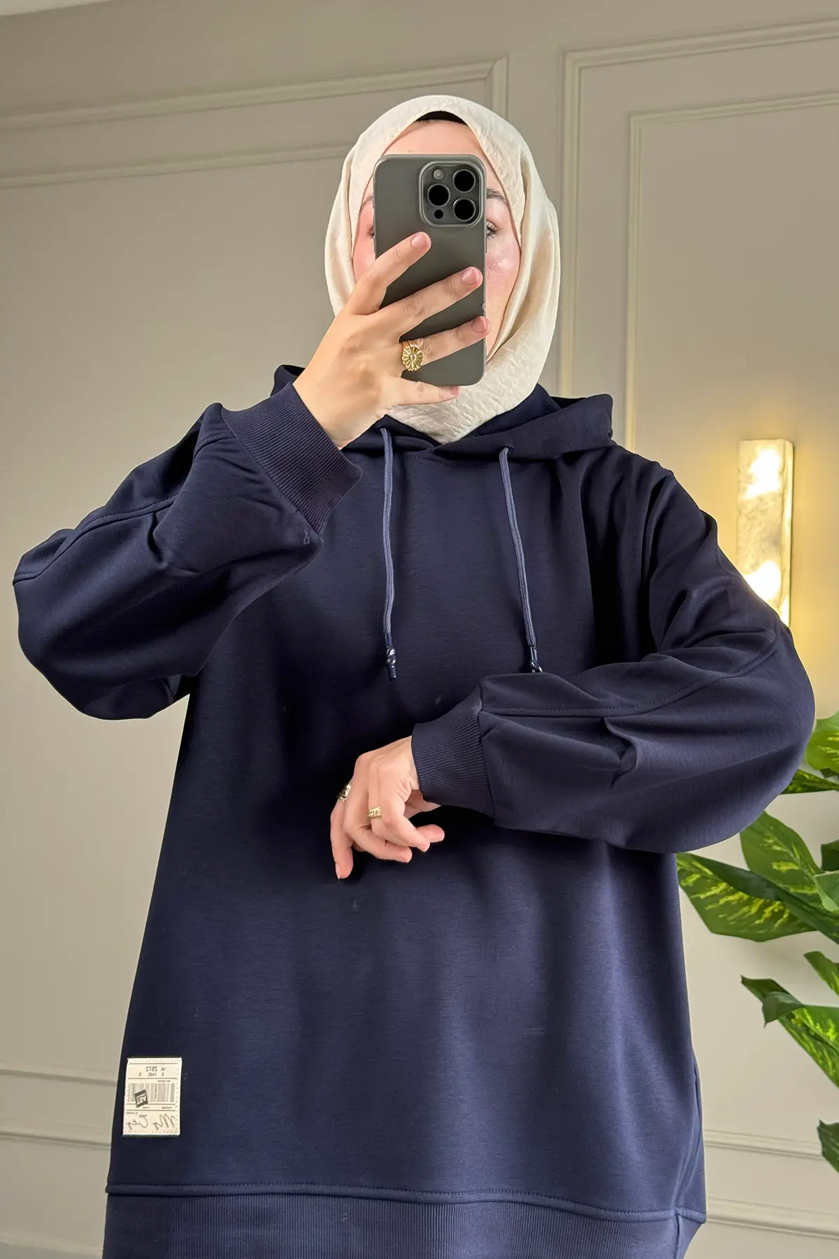 6778 - Şık Rahat Kapüşonlu Modal Kumaş Şardonlu Kadın Uzun Sweatshirt - Laci