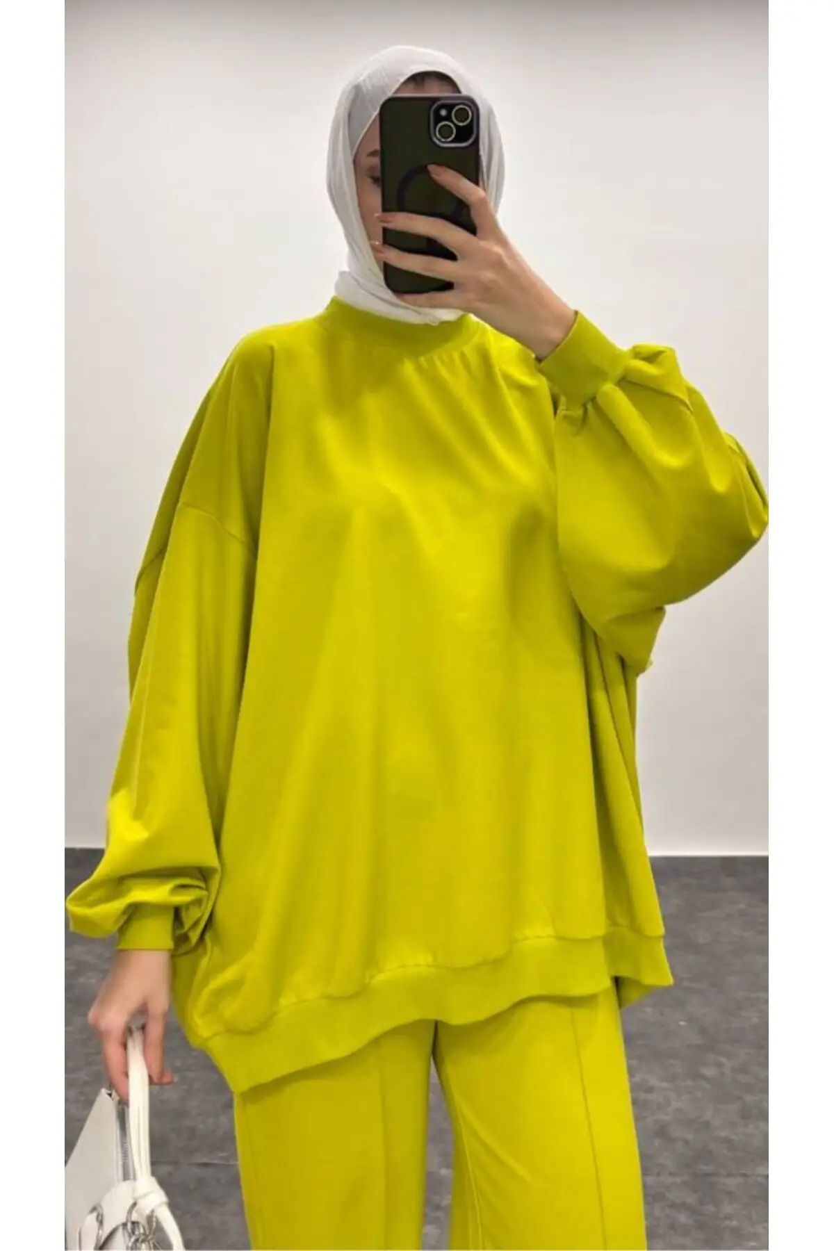 3044 - Rahat, Salaş Basic Kadın Uzun Sweatshirt - Yeşil