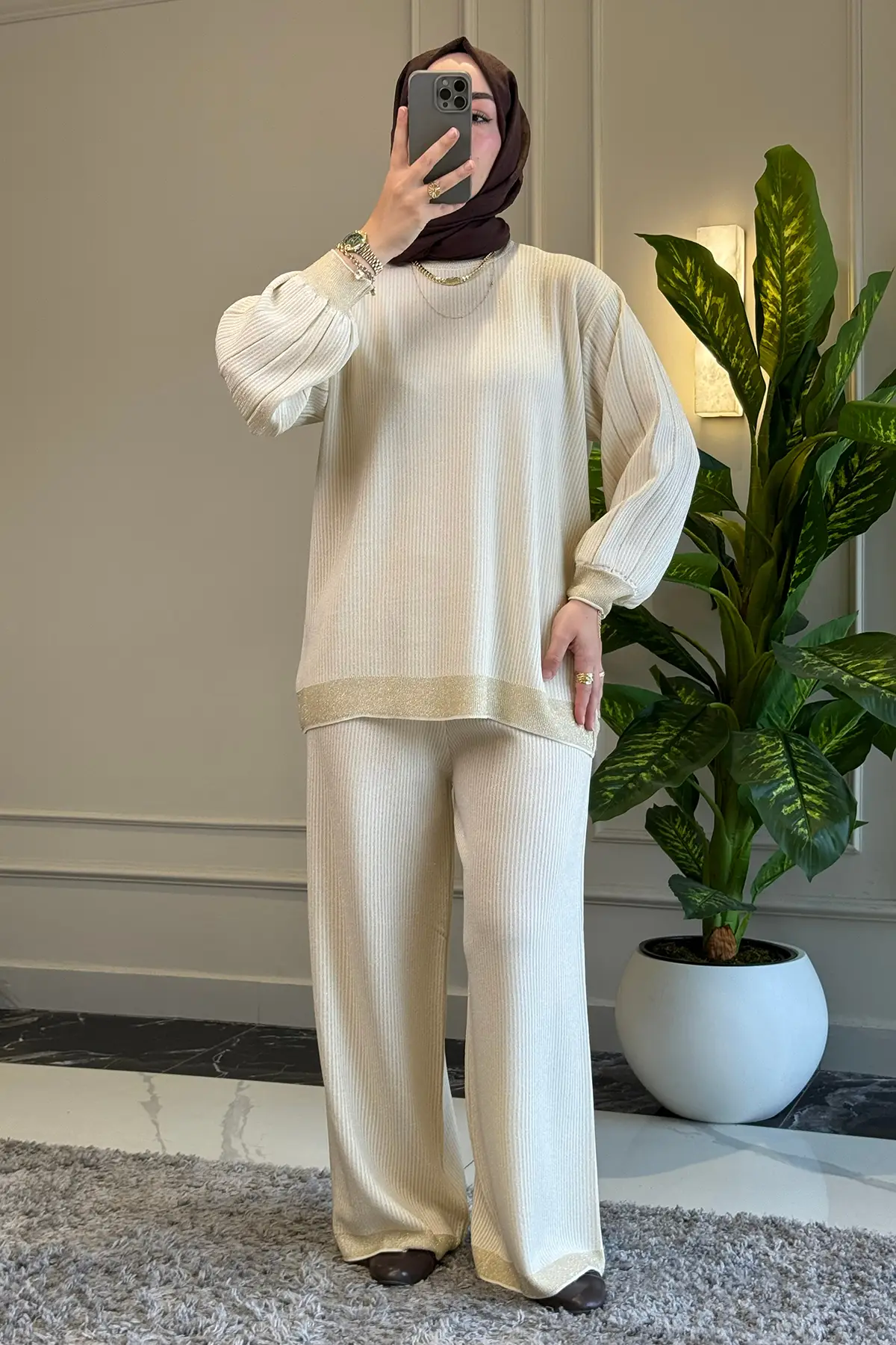 44394 - Şık Rahat Salaş Rayon Simli Triko Pantolonlu Kadın Triko Takımı - Ekru
