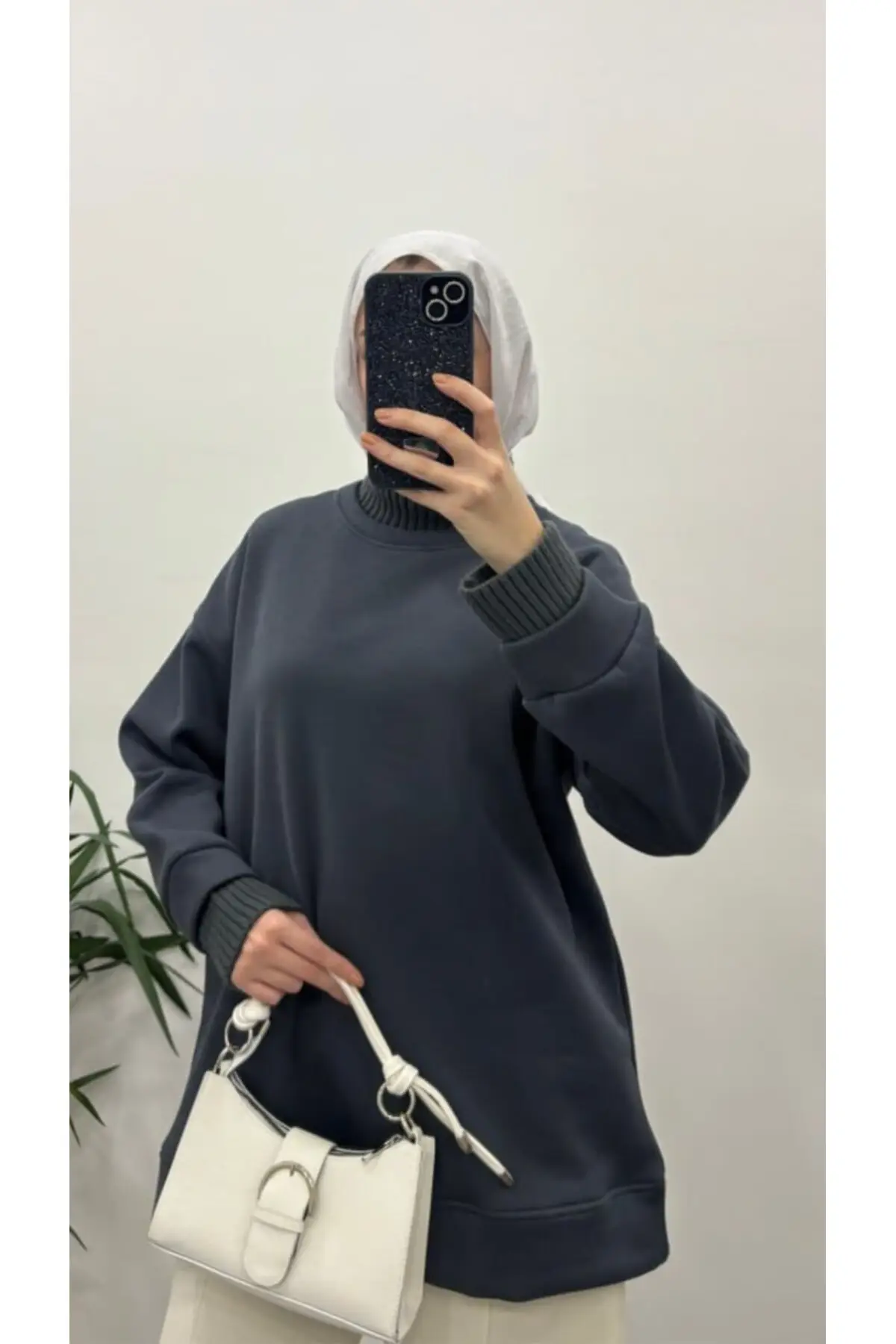 5318 - Rahat, Salaş Kol Yaka Triko Detaylı Kadın Sweatshirt - Füme