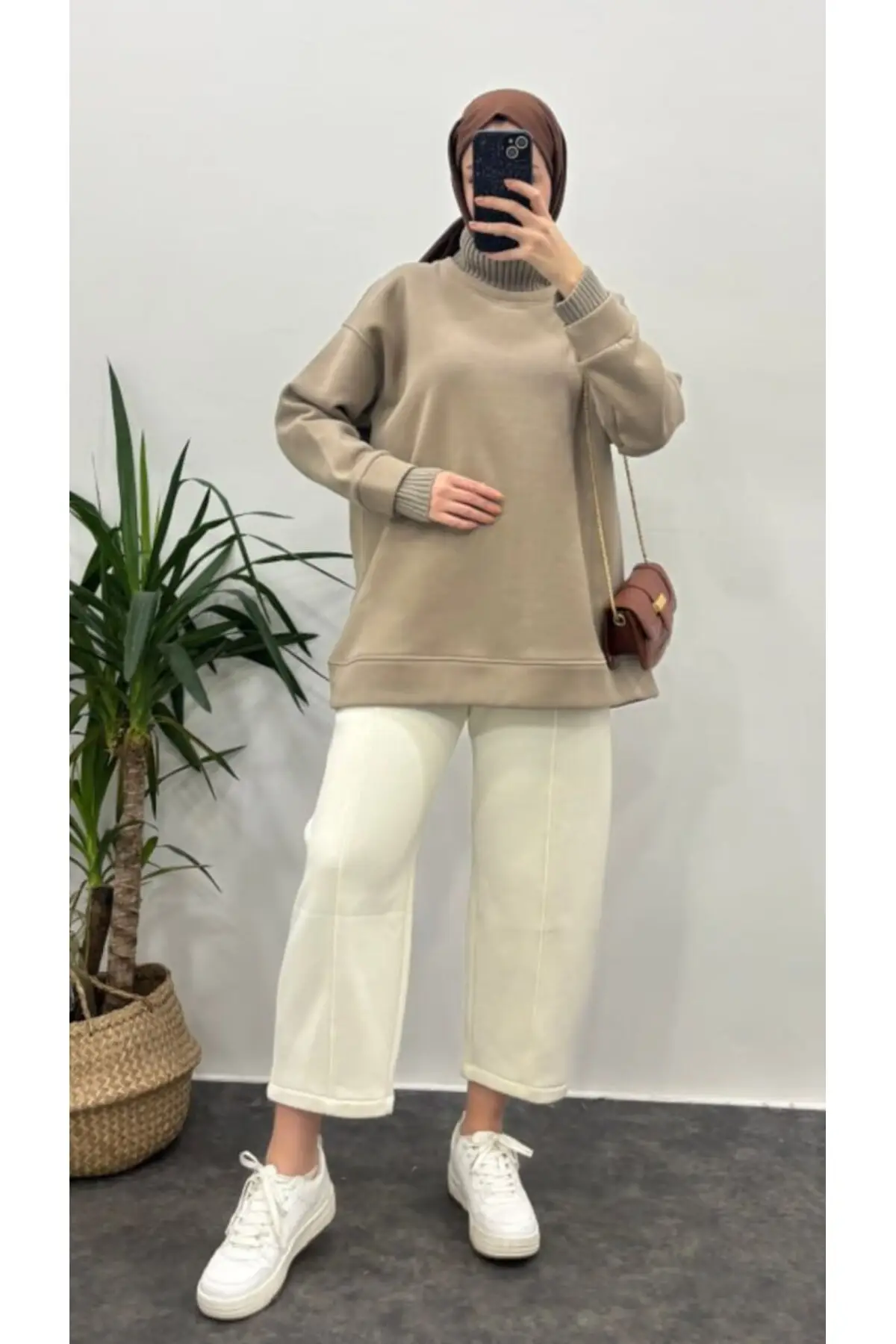 5318 - Rahat, Salaş Kol Yaka Triko Detaylı Kadın Sweatshirt - Haki