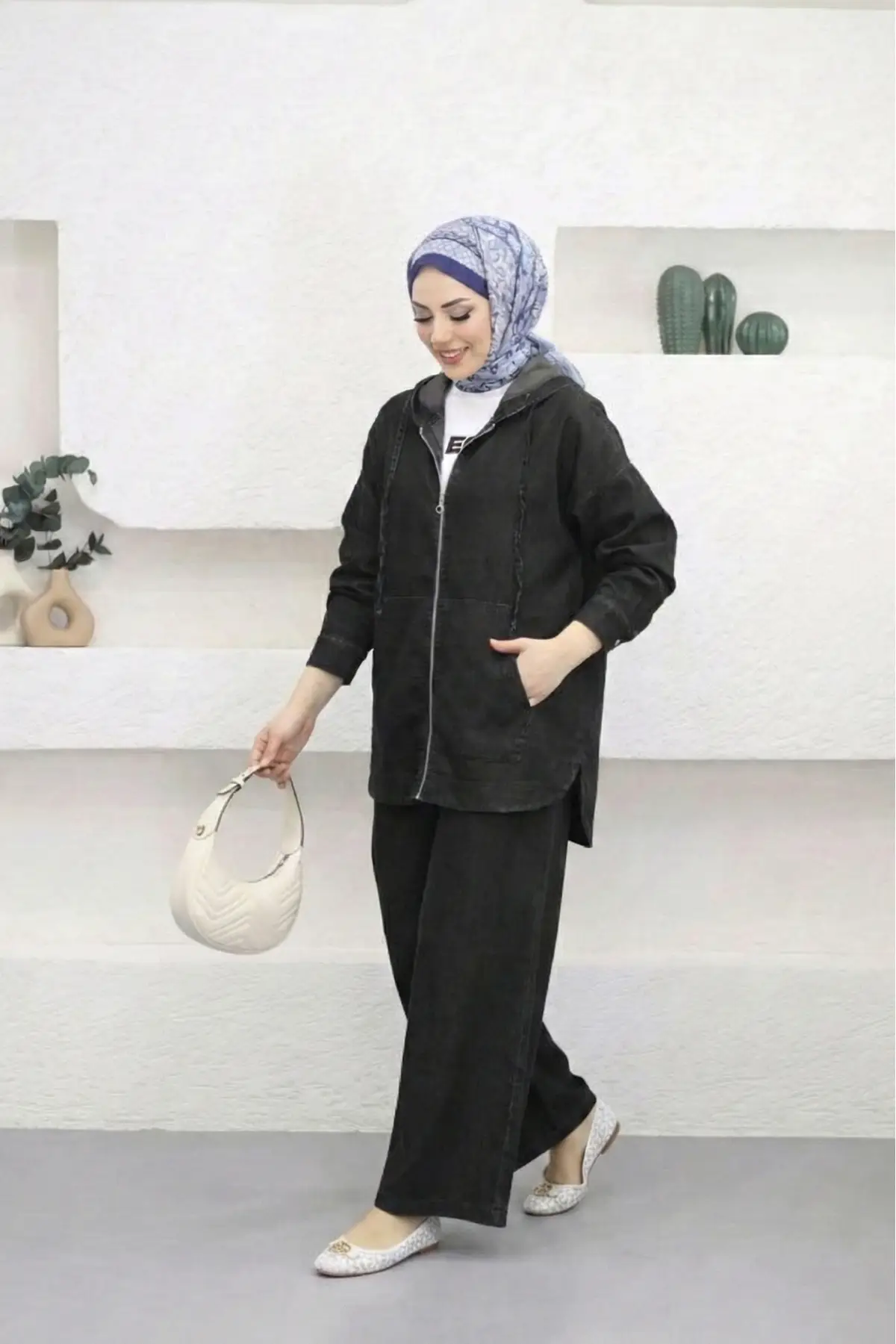 5398 - Rahat Salaş İnce Kadın Kot Kapüşonlu Ceket Pantolon Takımı