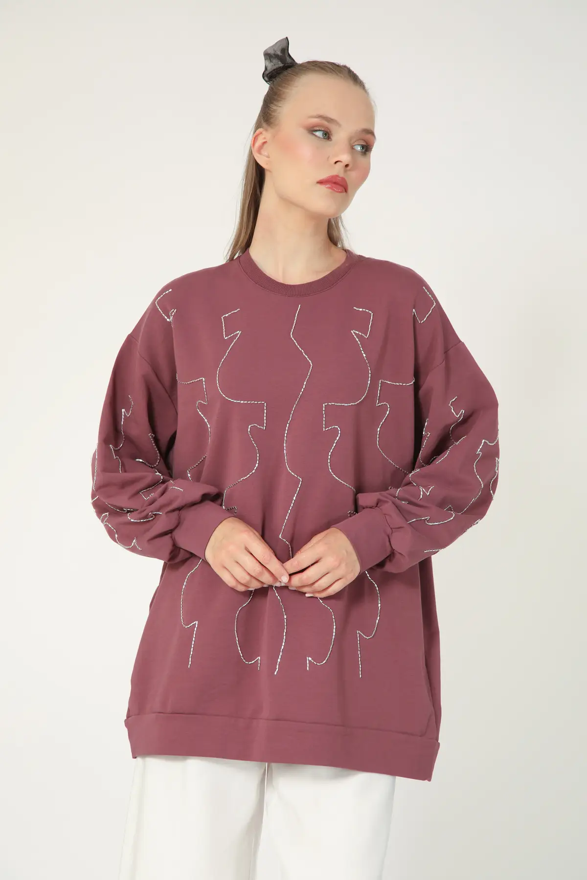 5521 - Rahat, Şık 2 İplik Boncuk İşlemeli Basic Kadın Sweatshirt - Gül