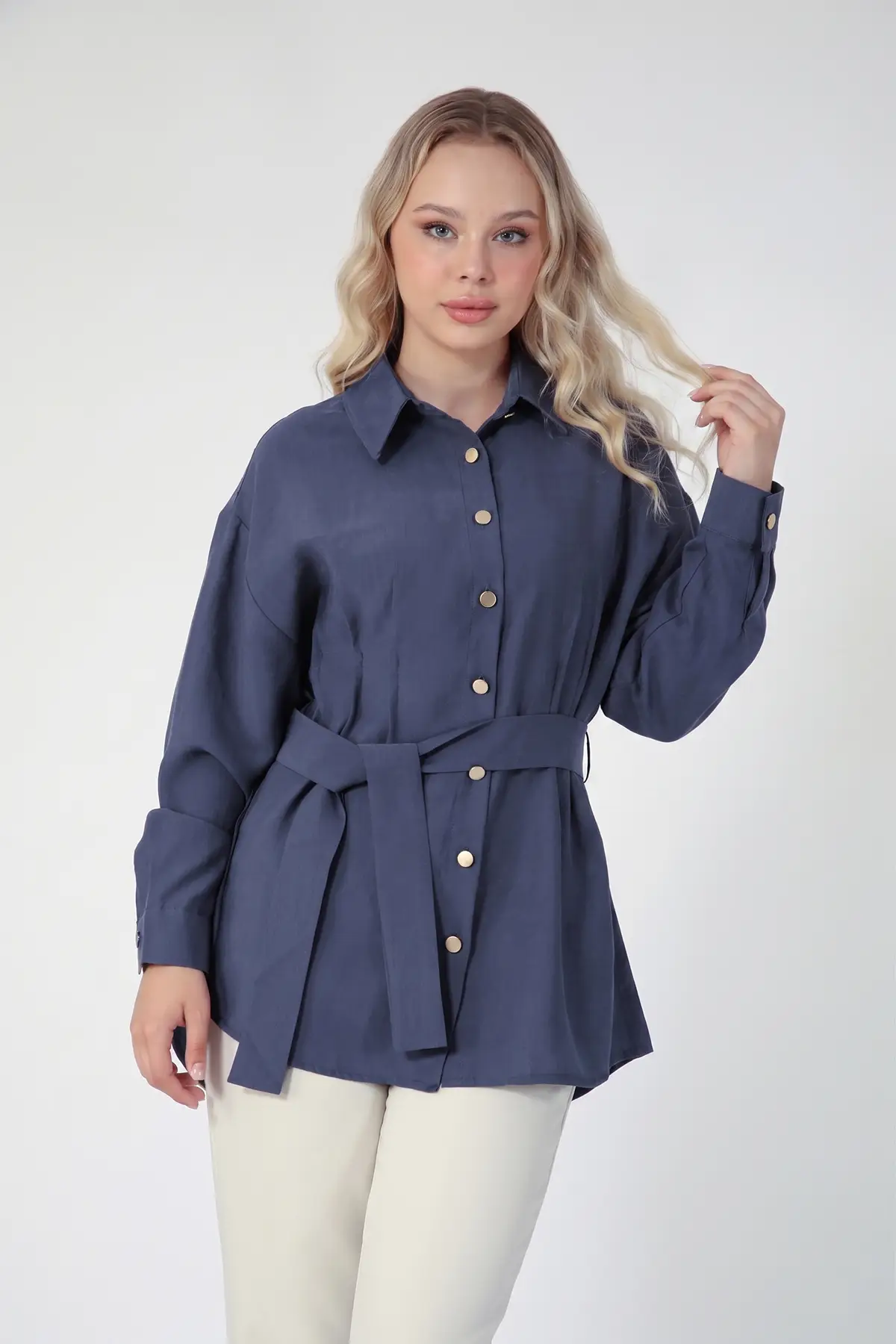 5831 - Poplin Denizci Yaka Bel Bağlamalı Kadın Gömlek