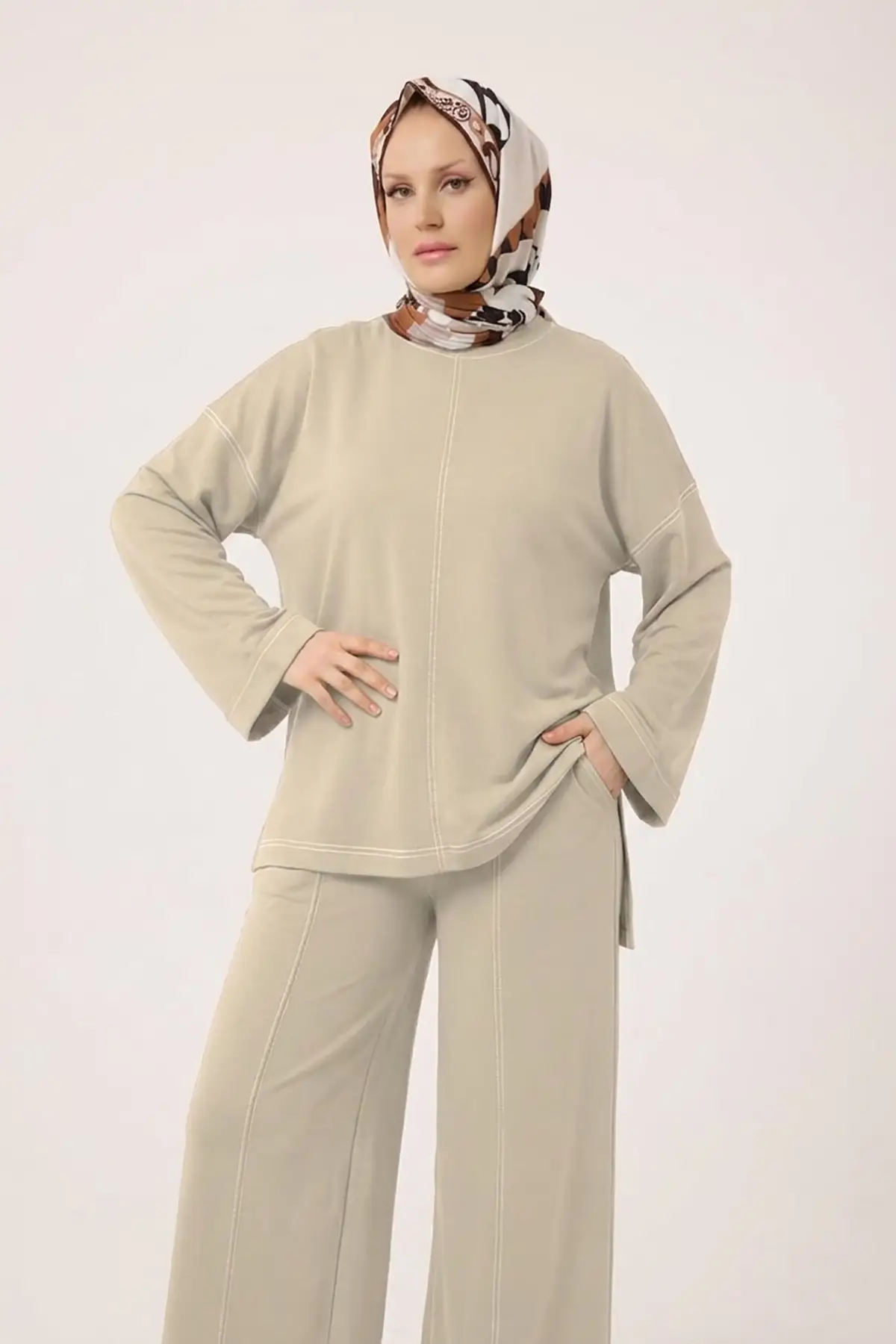 6070 - Yumuşak Kumaş Rahat-Şık-Salaş Kadın Takımı - Sarı