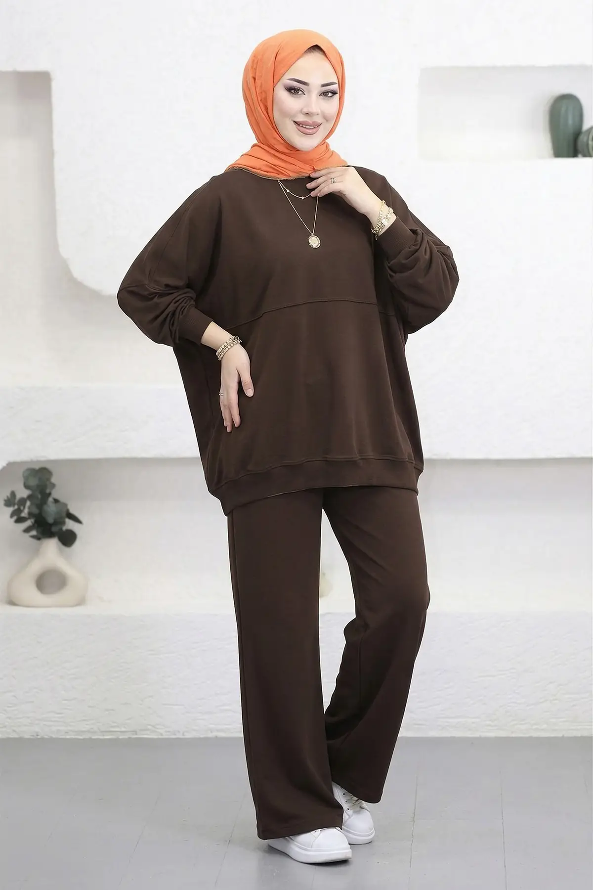 6251 - Şık Rahat 2 İplik Örgü Kumaş Salaş Kadın Takım - Kahverengi