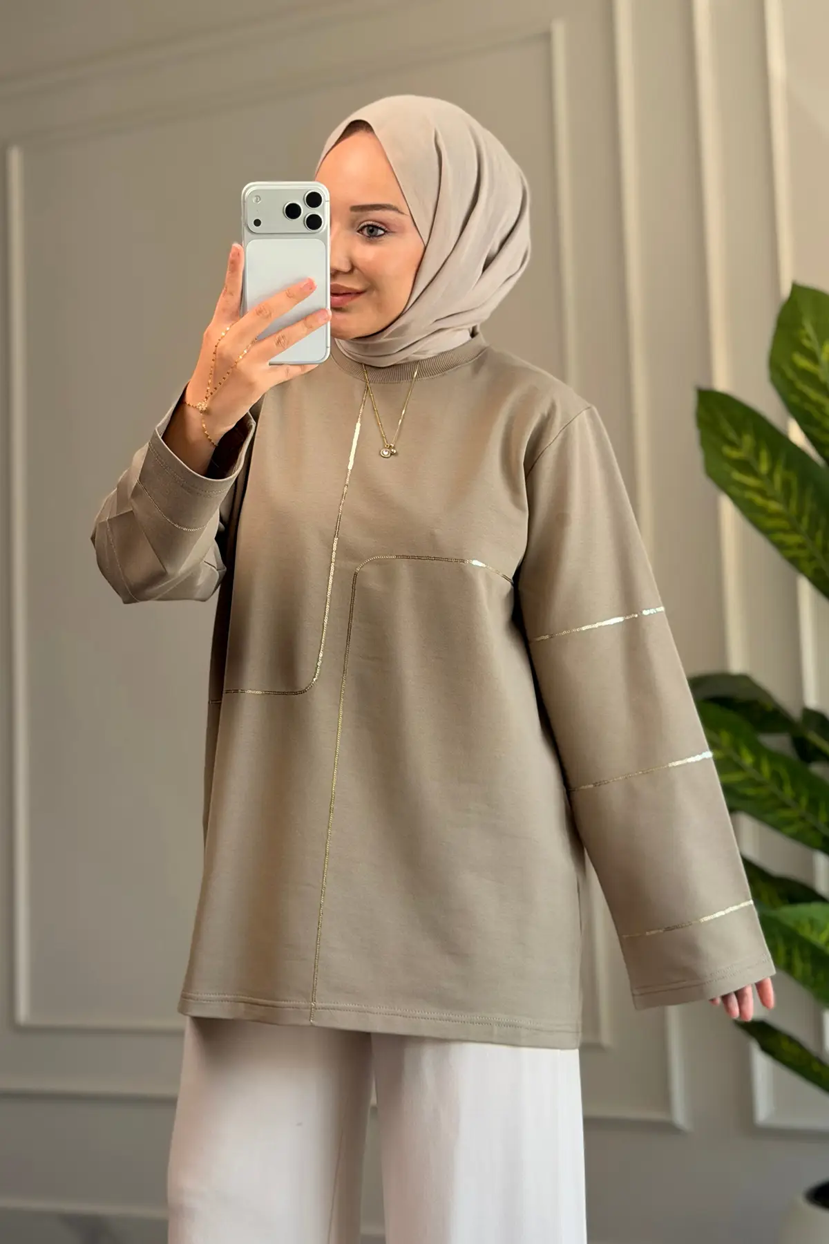 6259 - Rahat, Salaş Kadın 2 İplik Nakışlı Uzun Sweatshirt - Haki