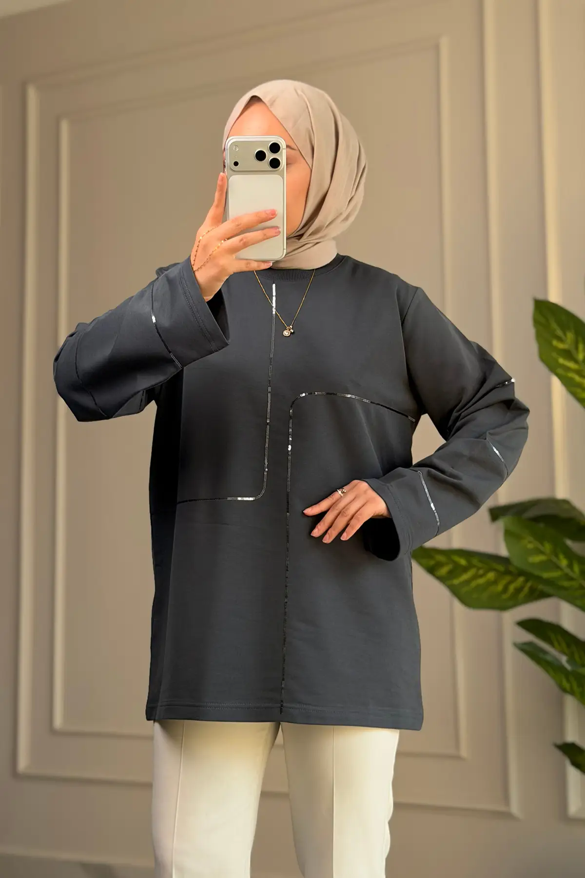 6259 - Rahat, Salaş Kadın 2 İplik Nakışlı Uzun Sweatshirt - Füme