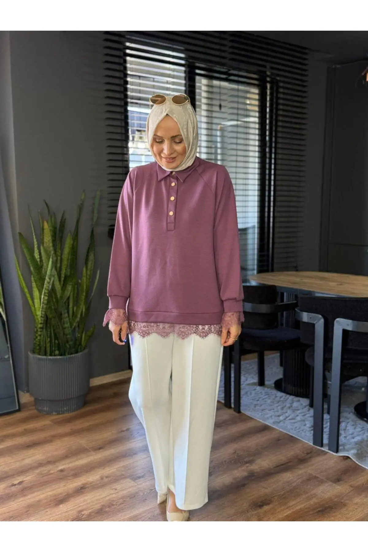 6441 - Rahat, Salaş Basic Modal Dantel Detaylı Basic İnterlok Örgü Kadın Uzun Sweatshirt - Mürdüm