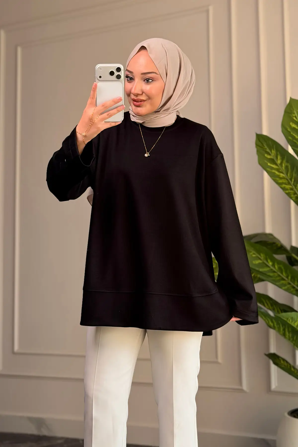 6656 - Rahat, Salaş Basic Kol Düğme Detaylı Kadın Uzun Sweatshirt - Siyah