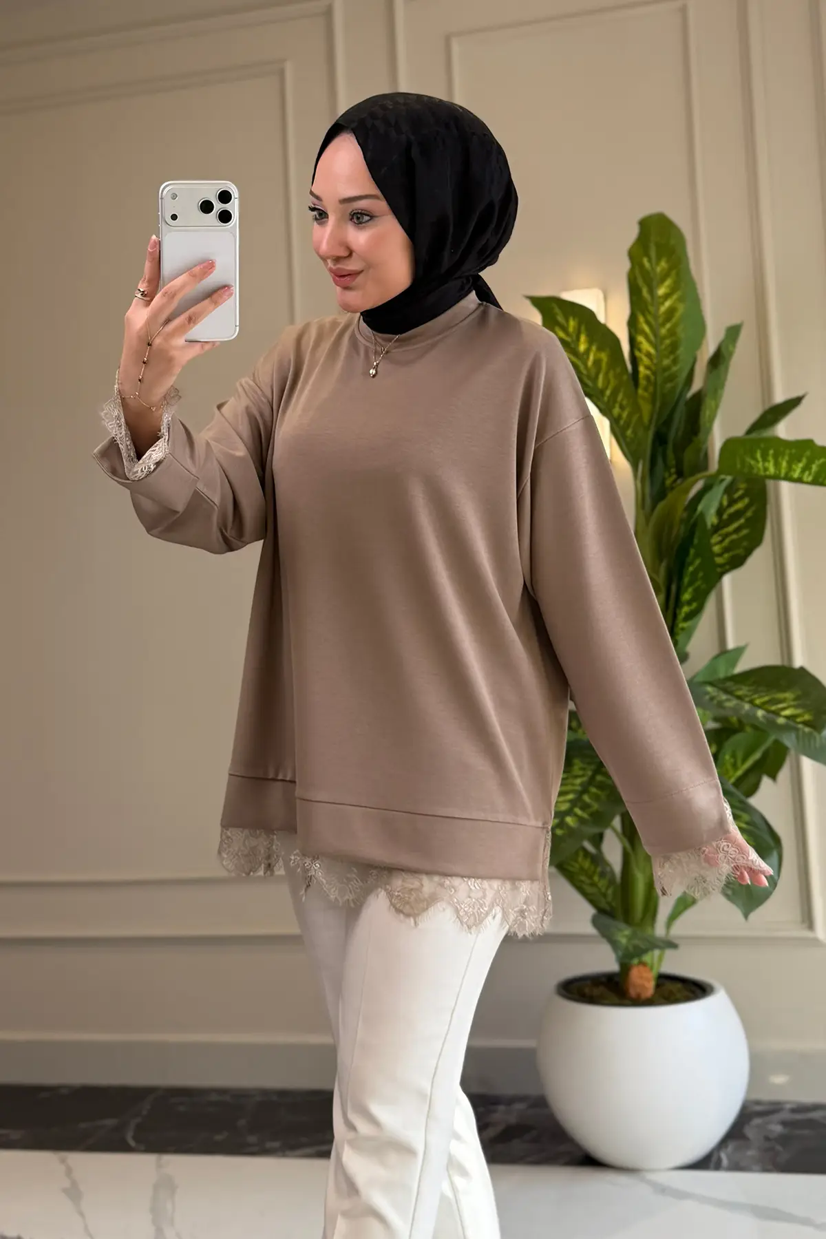 6746 - Rahat, Salaş Basic Modal Yumuşak Kumaş Dantelli Kadın Uzun Sweatshirt
