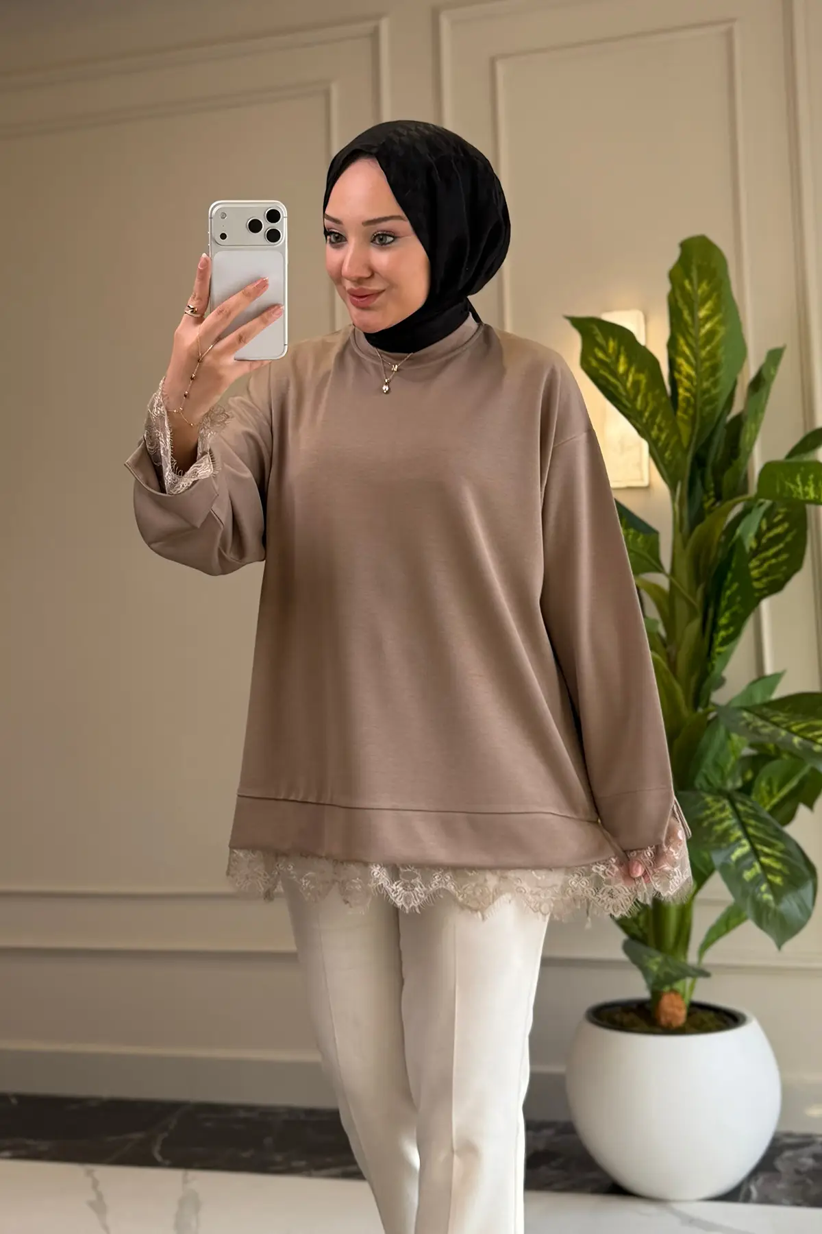 6746 - Rahat, Salaş Basic Modal Yumuşak Kumaş Dantelli Kadın Uzun Sweatshirt - Haki