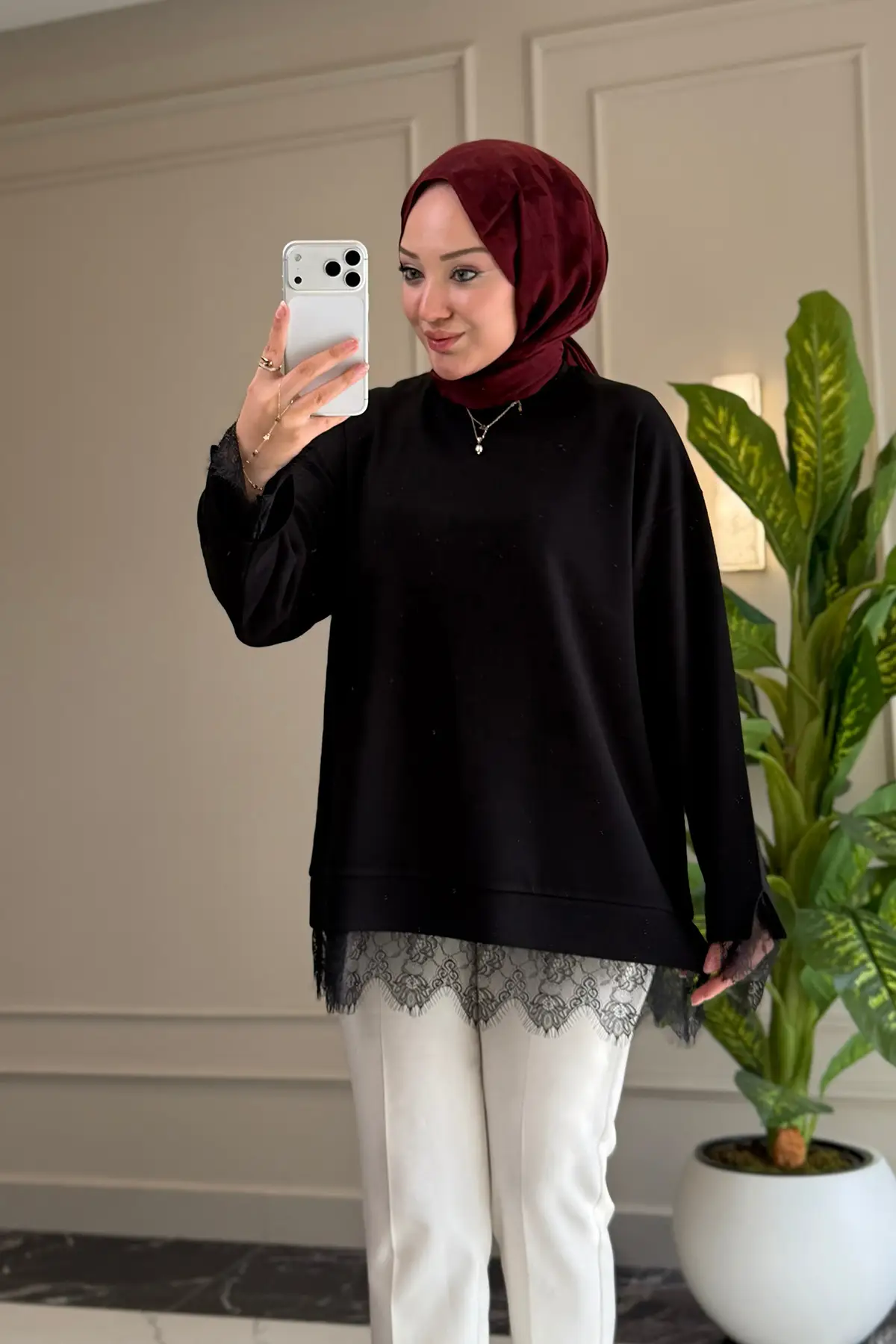 6746 - Rahat, Salaş Basic Modal Yumuşak Kumaş Dantelli Kadın Uzun Sweatshirt - Siyah