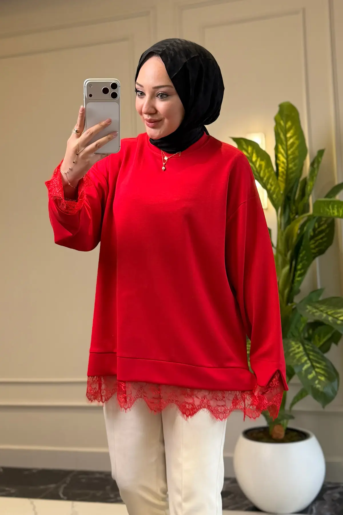6746 - Rahat, Salaş Basic Modal Yumuşak Kumaş Dantelli Kadın Uzun Sweatshirt - Kırmızı