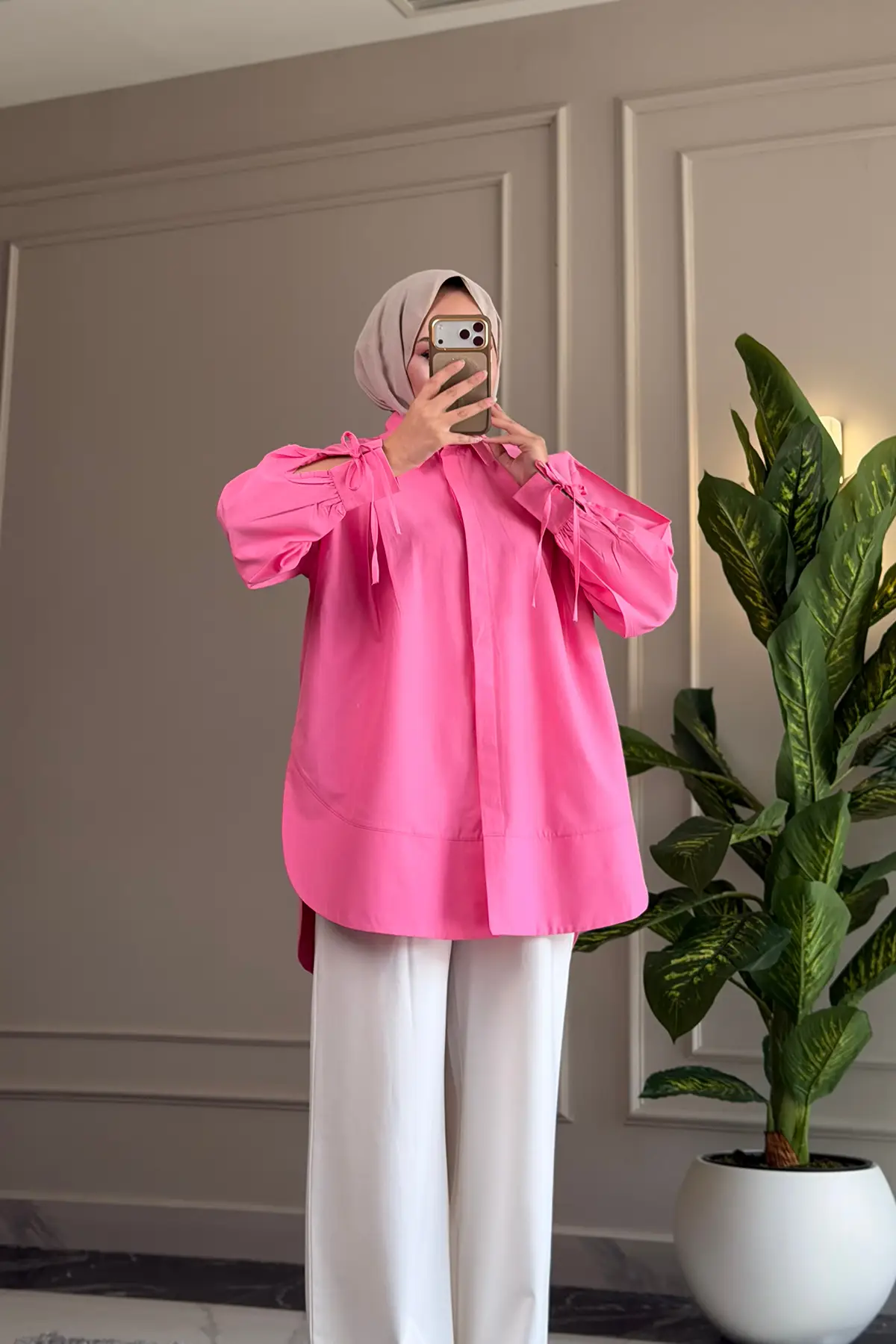 8511 - Poplin Pileli Gizli Düğmeli Kadın Gömlek - Fuşya