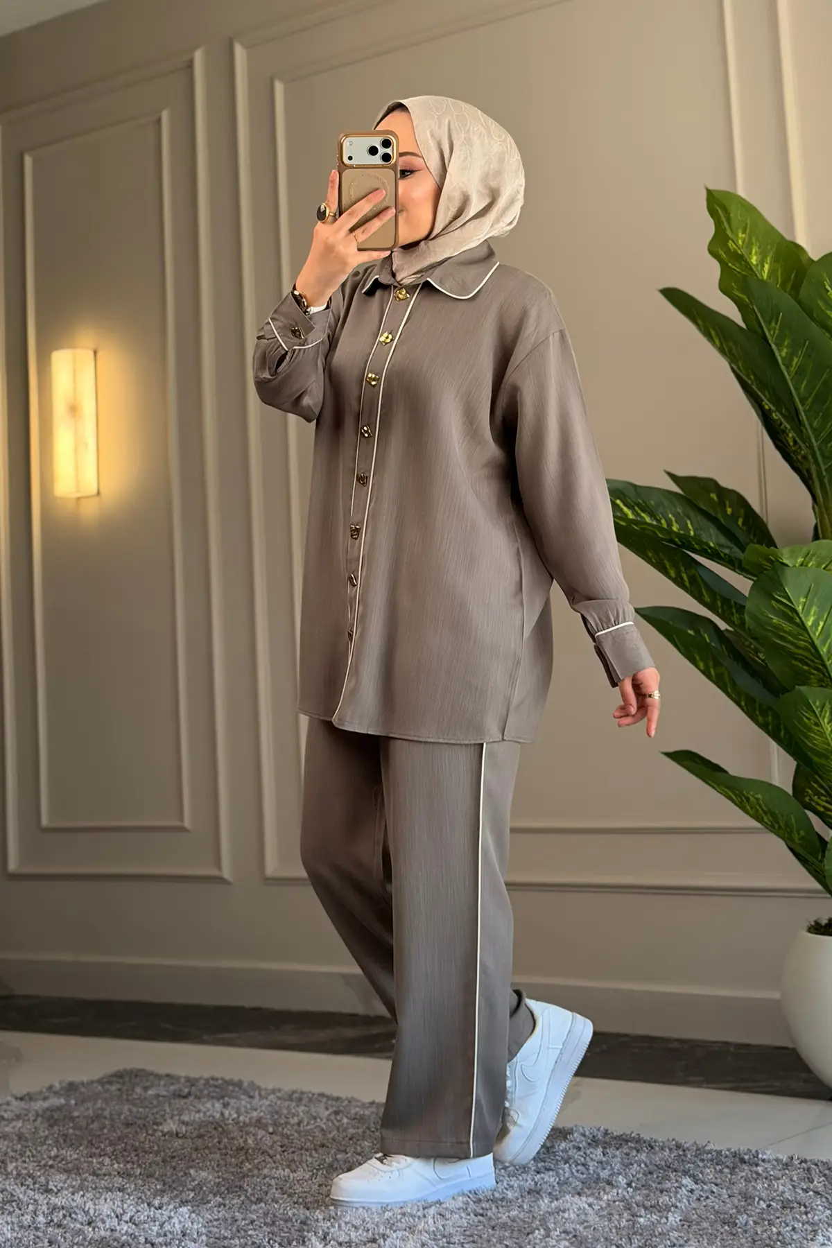 9261 - Şık Rahat Arabiyeli Kadın Saten Pantolon Gömlek Takımı - Antreasit